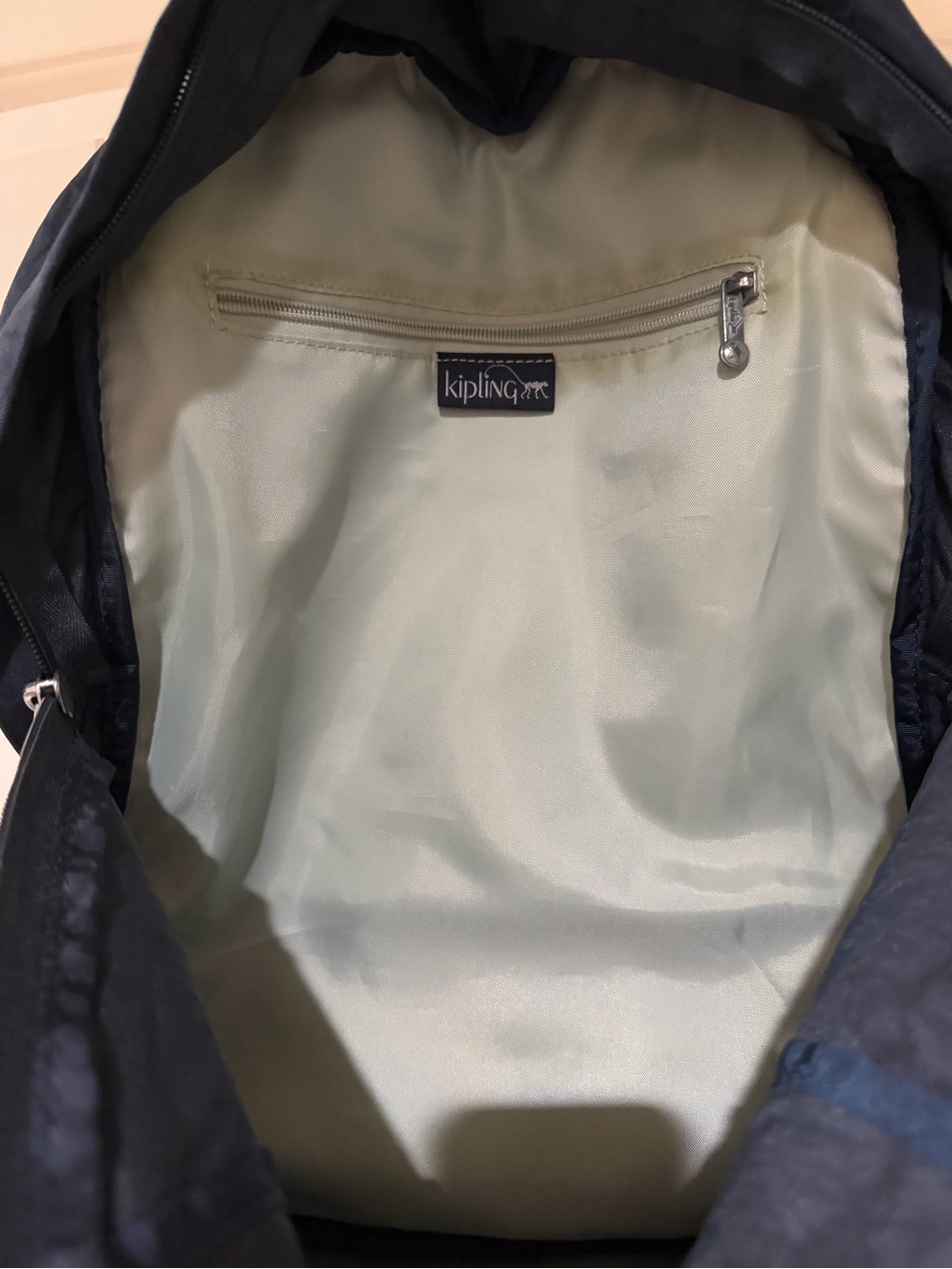 Kipling backpack. - Picture 5 of 6
